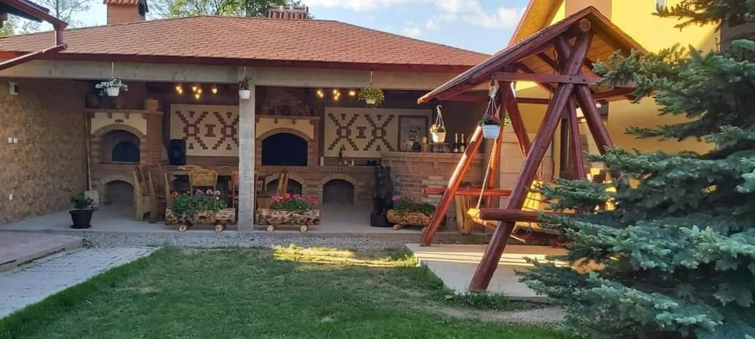 Vila Coman Întorsura Buzăului Εξωτερικό φωτογραφία